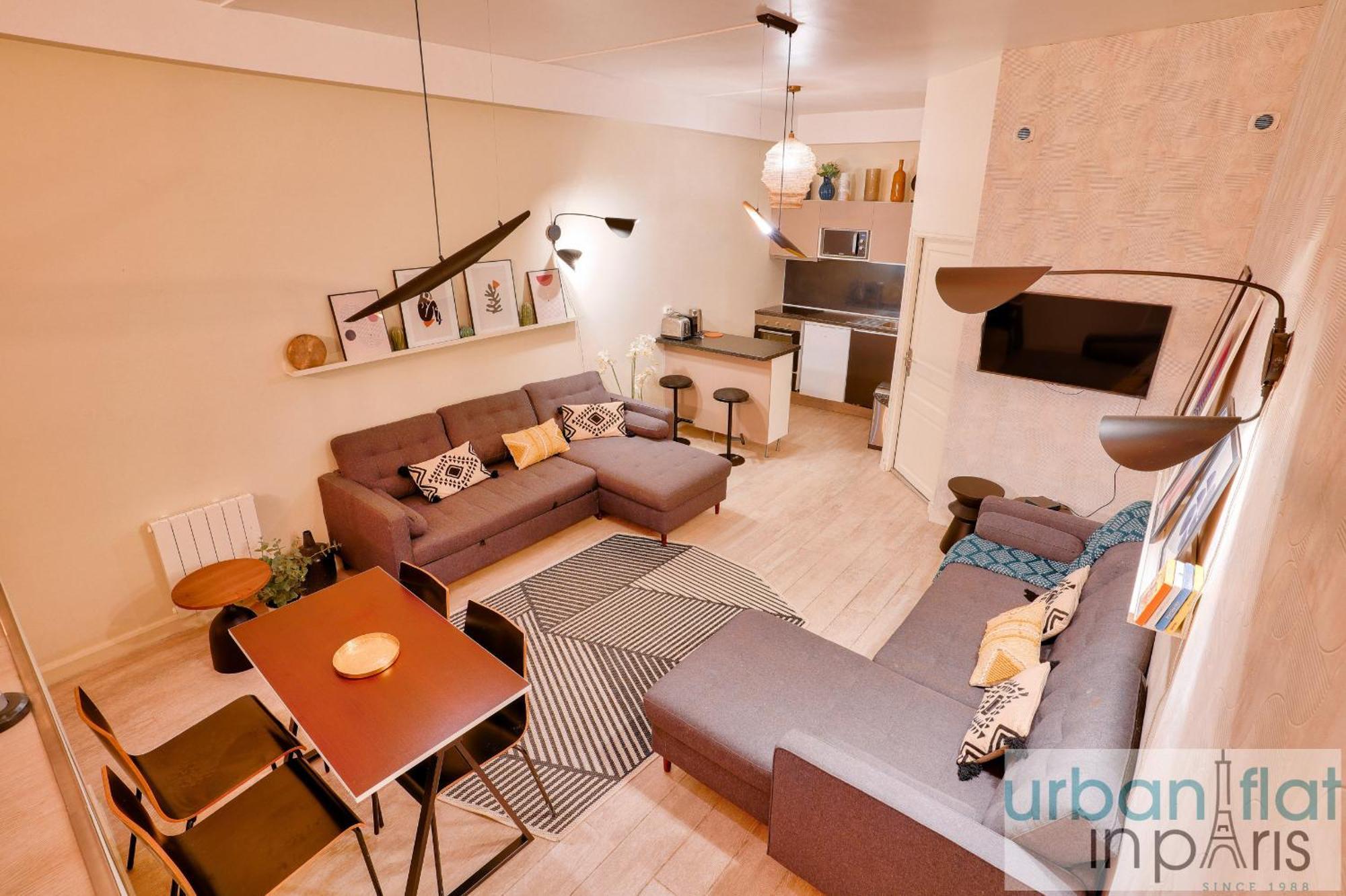 33 - Flat Av Des Champs-Elysees Paris Bagian luar foto